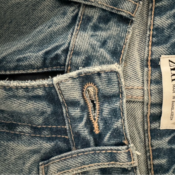 Zara jeans - Picture 3 of 3